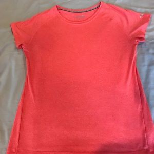 Mizuno light weight top